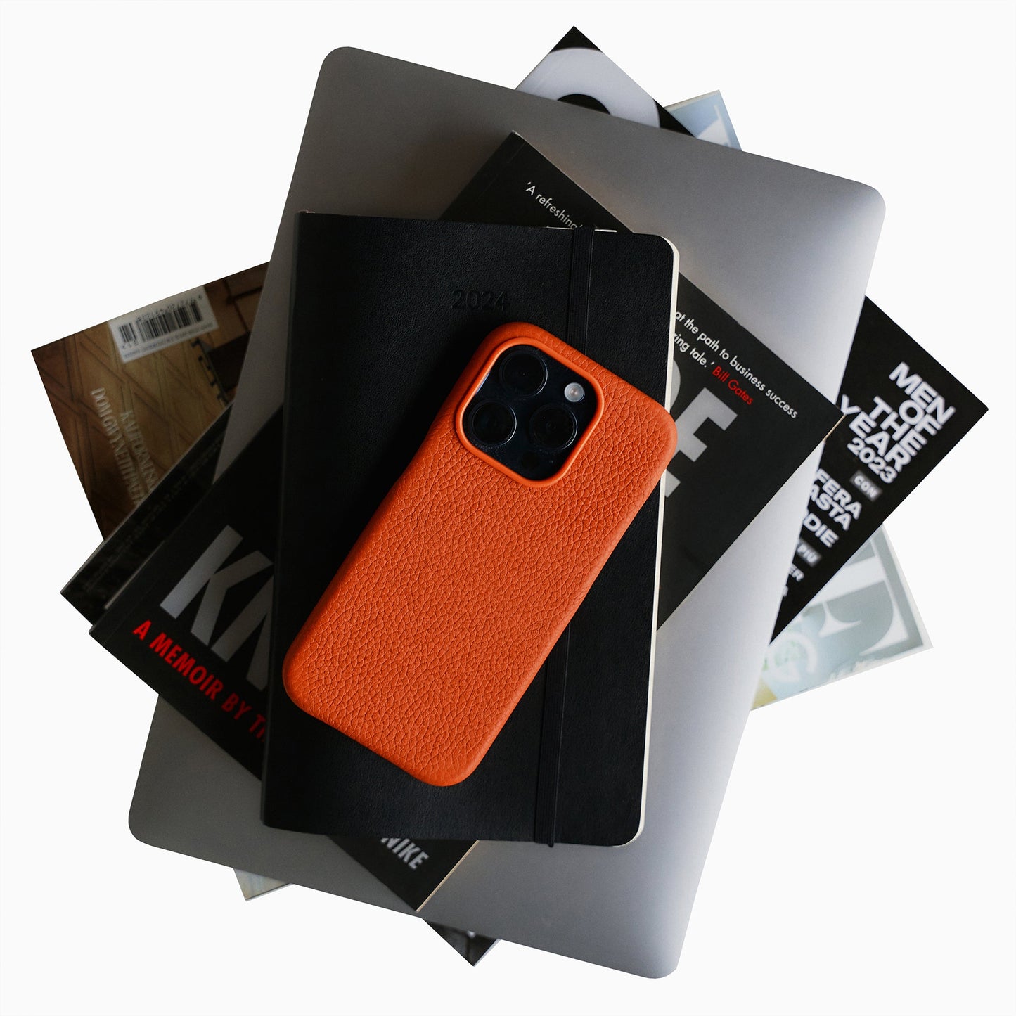 Etui na iPhone 15 Pro Max- Pomarańczowe